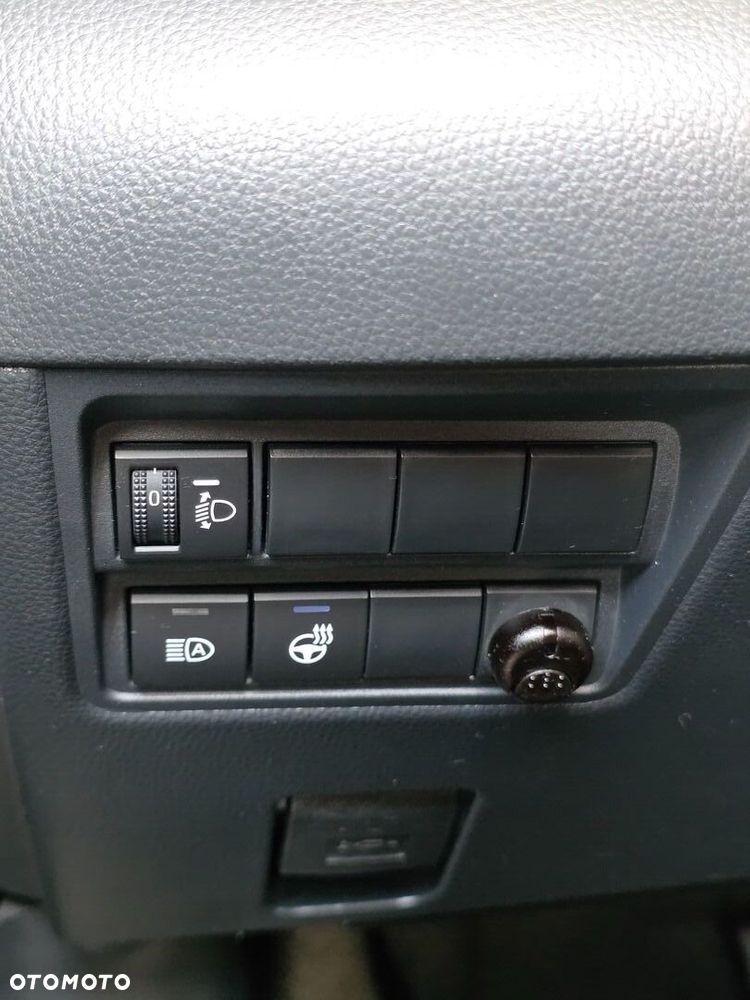 Toyota Yaris Hybrid 1.5 Style - 18