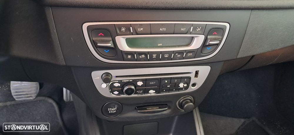 Renault Mégane Sport Tourer 1.5 dCi Dynamique - 8