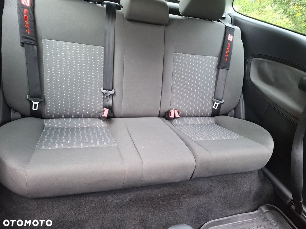 Seat Ibiza 1.4 16V Reference - 12