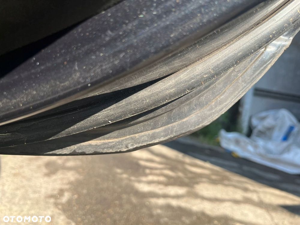 RENAULT MEGANE III DRZWI PRAWY TYŁ PRAWE TYLNE TEB66 - 11