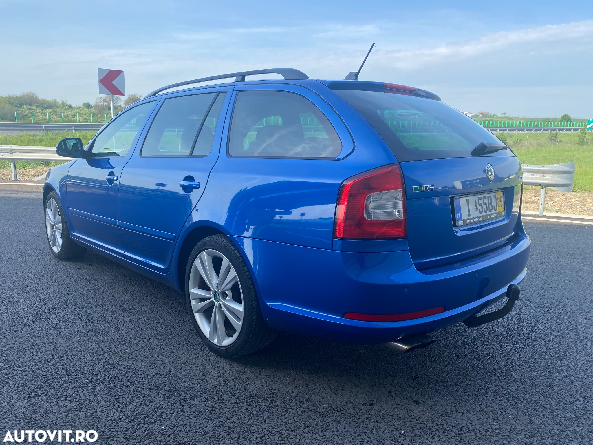 Skoda Octavia 2.0 TDI DPF DSG RS - 4