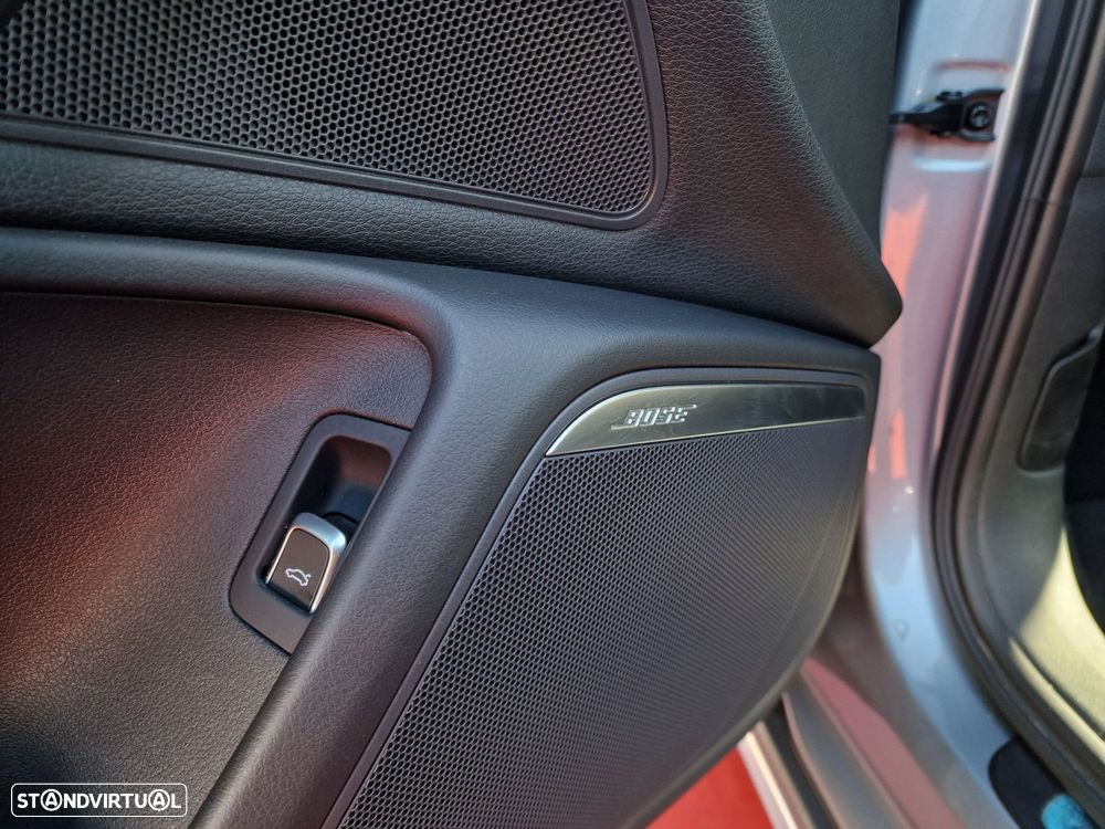 Audi A6 Allroad 3.0 TDi quattro S tronic - 13