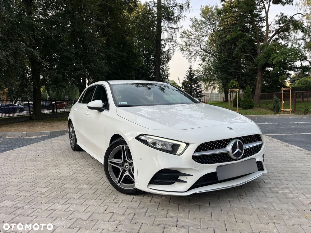 Mercedes-Benz Klasa A 180 AMG Line 7G-DCT - 2