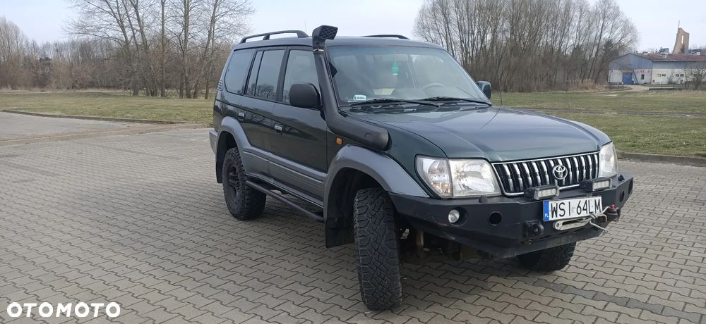 Toyota Land Cruiser - 10