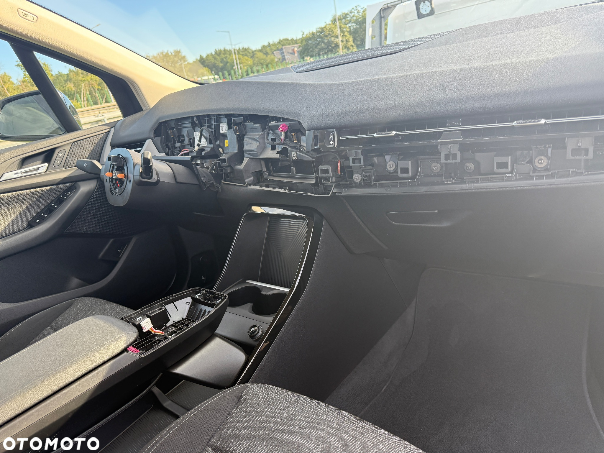 BMW Seria 2 218d Active Tourer - 16