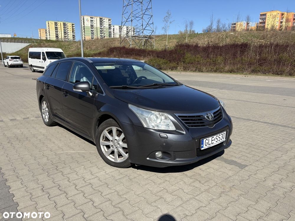 Toyota Avensis 2.2 D-4D Prestige - 12
