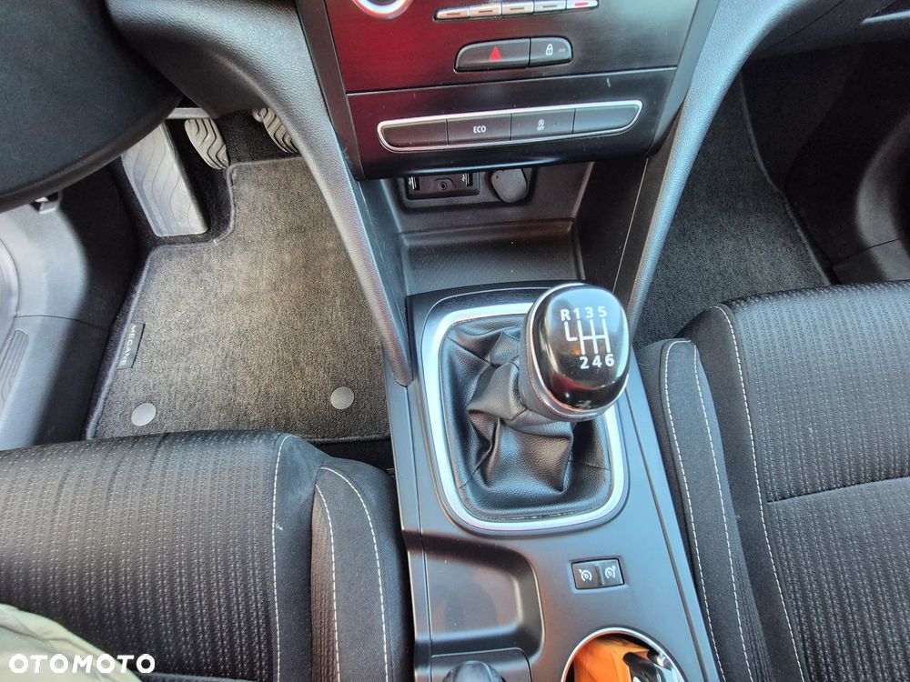 Renault Megane - 13