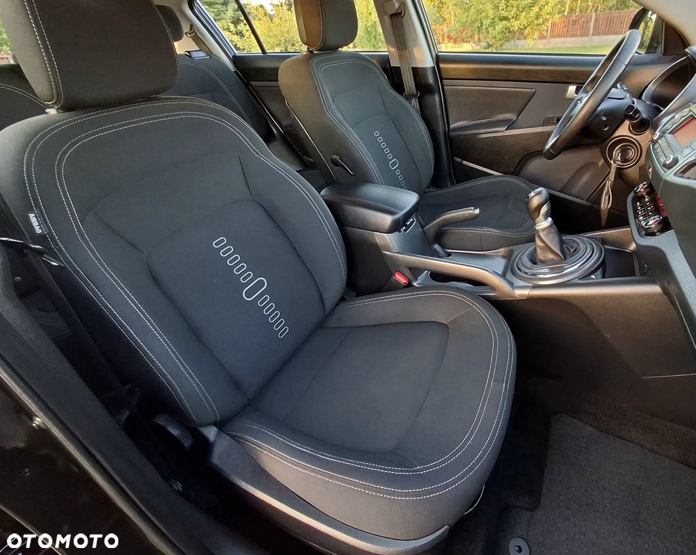 Kia Sportage 1.7 CRDI 2WD Attract - 31