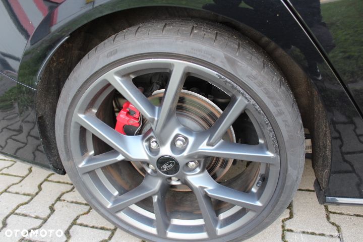 Ford Focus 2.3 EcoBoost ST X - 17