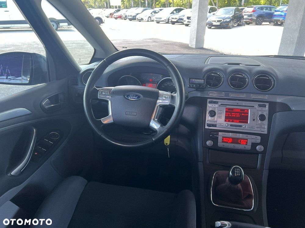 Ford S-Max 1.8 TDCi Ambiente - 12