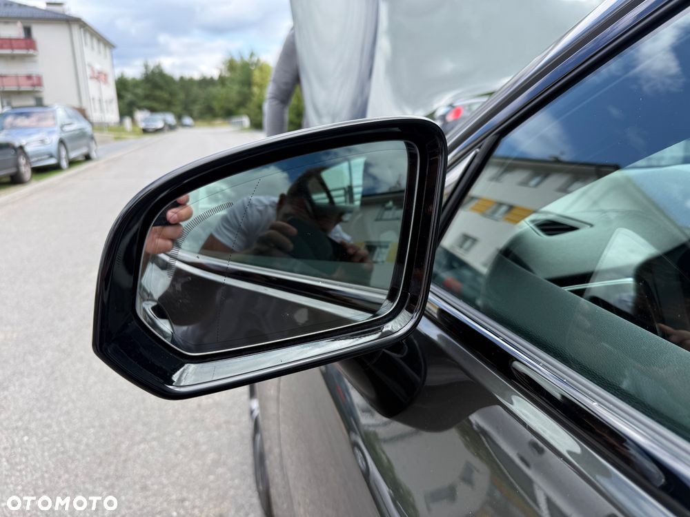 Volvo S60 B4 B R-Design - 27