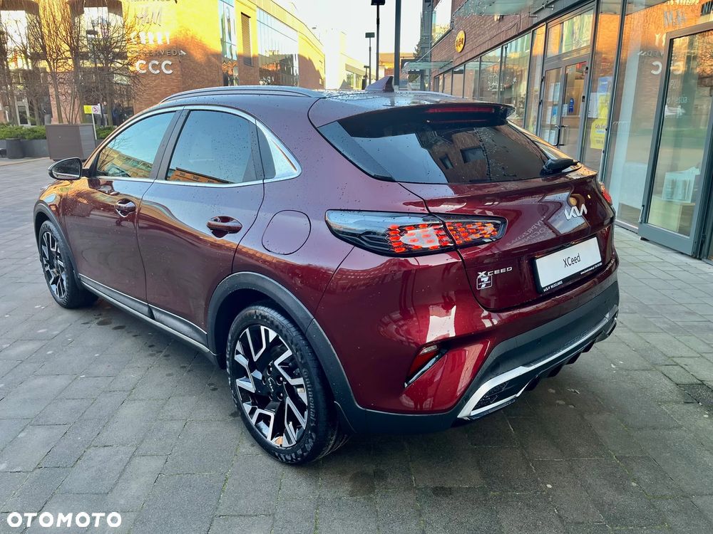 Kia XCeed 1.6 T-GDI Tribute DCT - 11