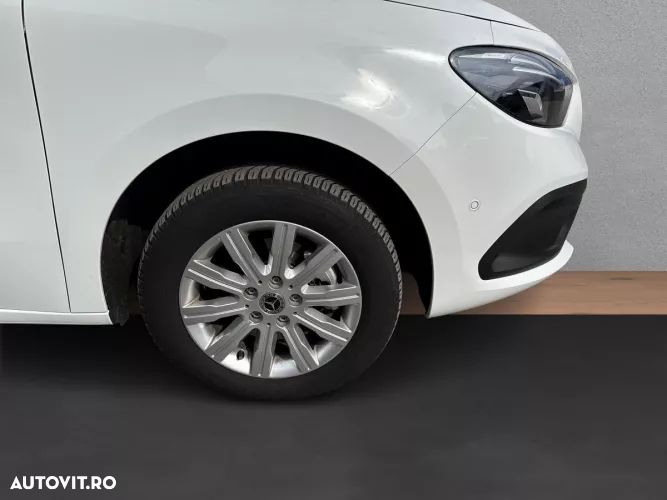 Mercedes-Benz T 180 7G-DCT PROGRESSIVE - 14