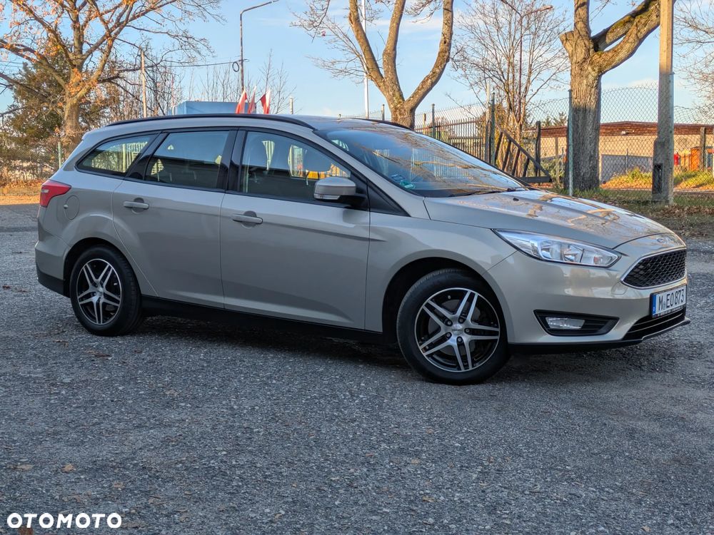 Ford Focus Turnier 1.5 EcoBoost Start-Stopp-System Business Edition - 3