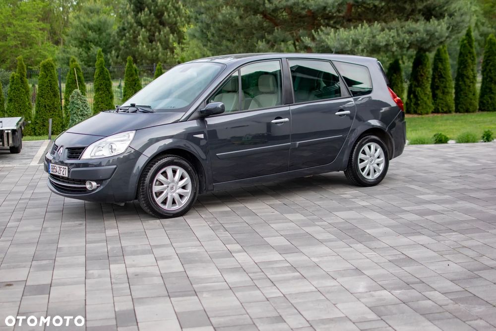 Renault Grand Scenic - 3