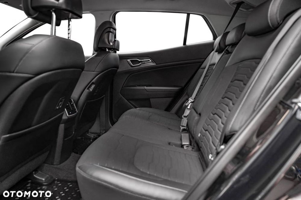 Kia Sportage 1.6 T-GDI PHEV Anniversary 4WD - 13