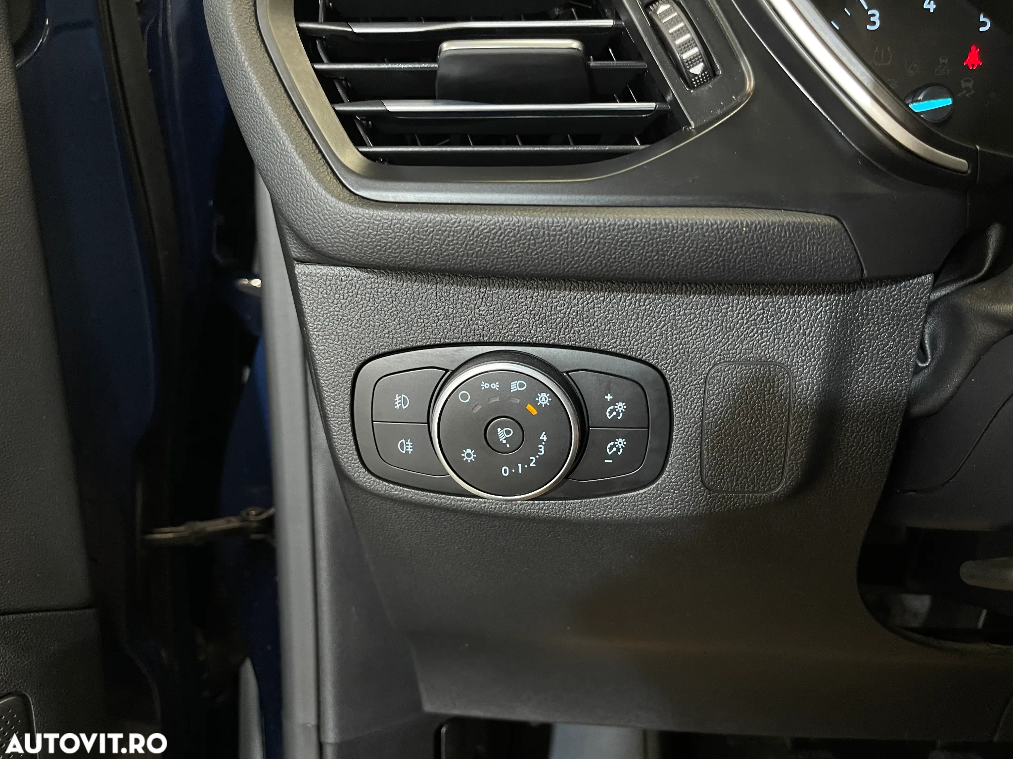 Ford Focus 1.0 EcoBoost MHEV Connected - 19