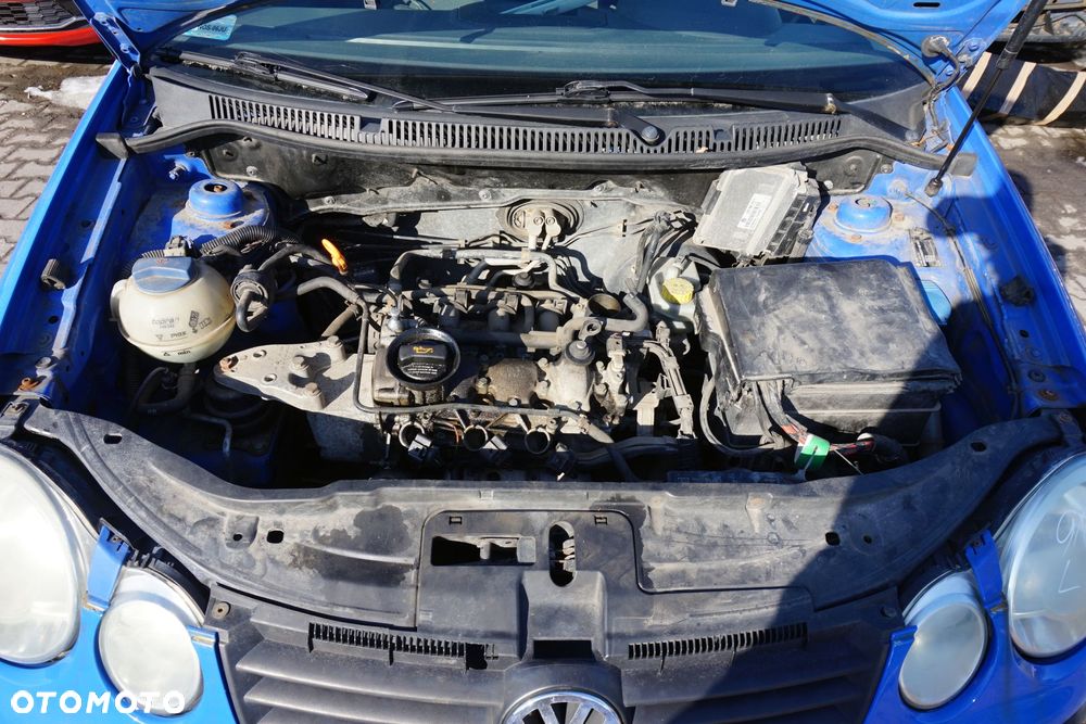 VOLKSWAGEN POLO IV 9N 5D HB 2003 LA5F 1.2 12V AWY 54KM GER NIEBIESKI na części - 9