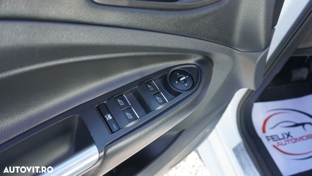 Ford Kuga 2.0 TDCi 4x4 Aut. Titanium - 17