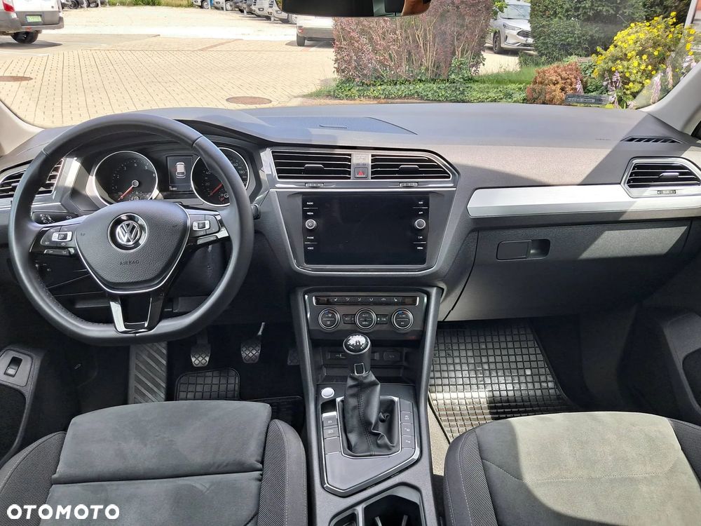 Volkswagen Tiguan 1.5 TSI EVO Comfortline - 29