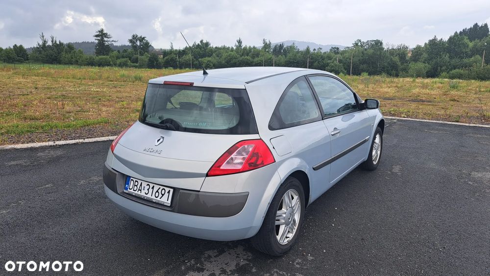 Renault Megane 1.4 Confort Privilege - 4