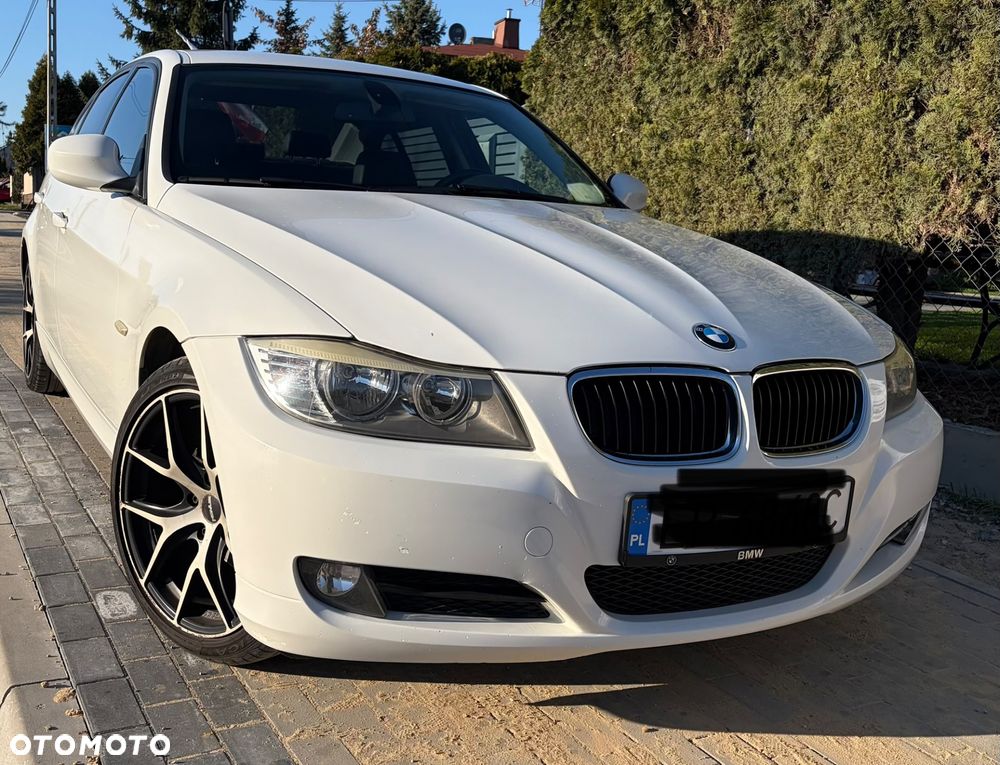 BMW Seria 3 318d - 11