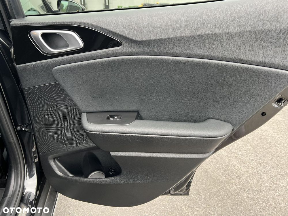 Kia XCeed - 20