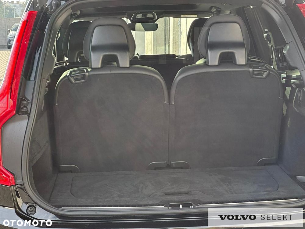 Volvo XC 90 - 21