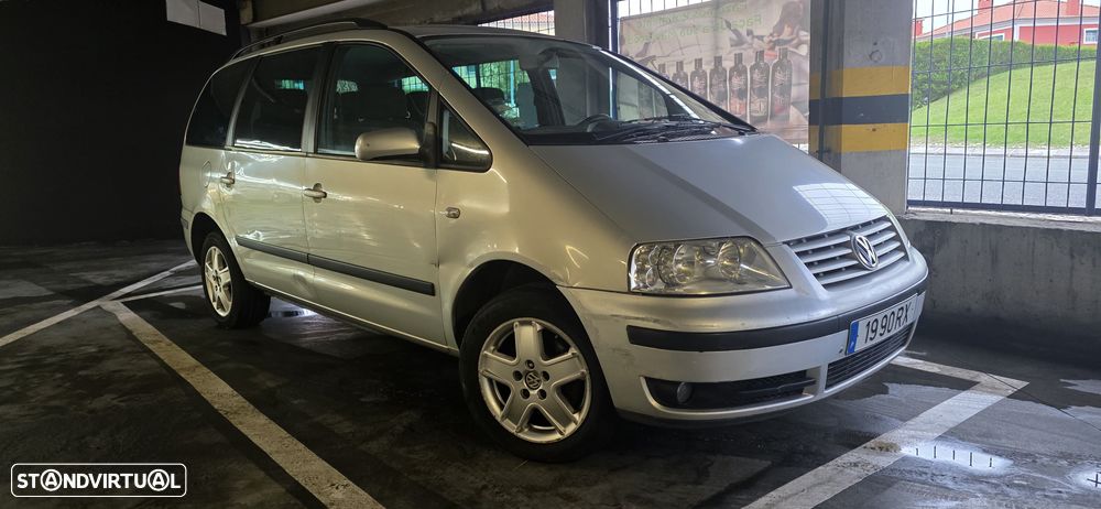 VW Sharan - 1