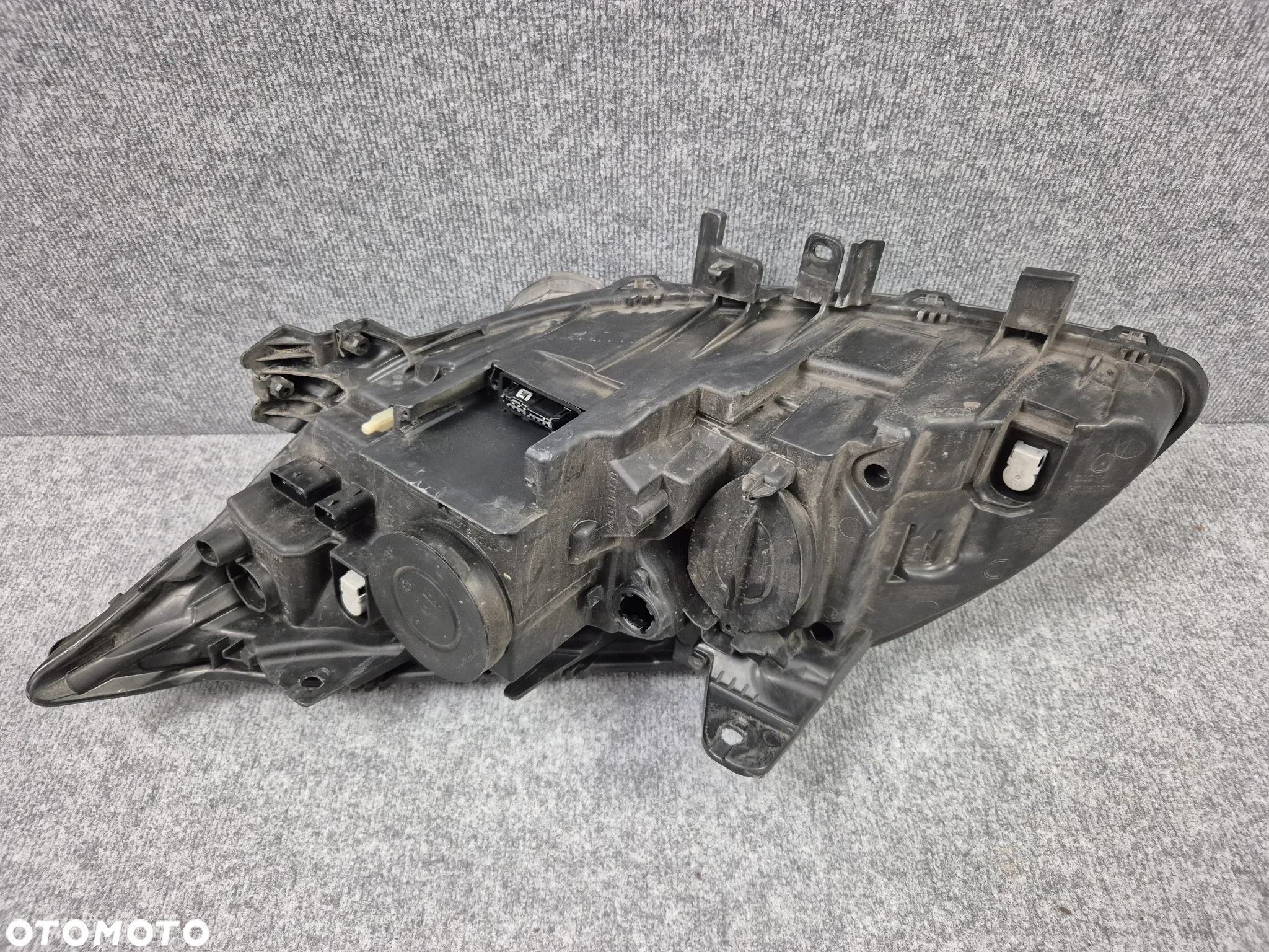 REFLEKTORY LAMPY PRZEDNIE PRAWA + LEWA - RENAULT LAGUNA III LIFT XENON 13-15 - 11
