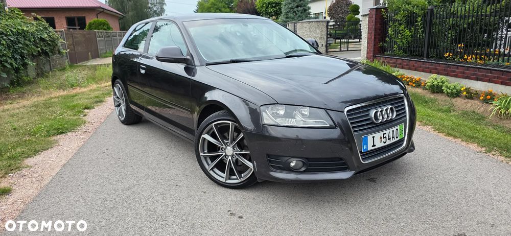 Audi A3 3-drzwiowe 1.6 TDI DPF Ambition - 1