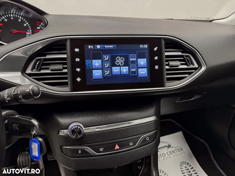 Peugeot 308 PureTech 110 Stop & Start Style - 25