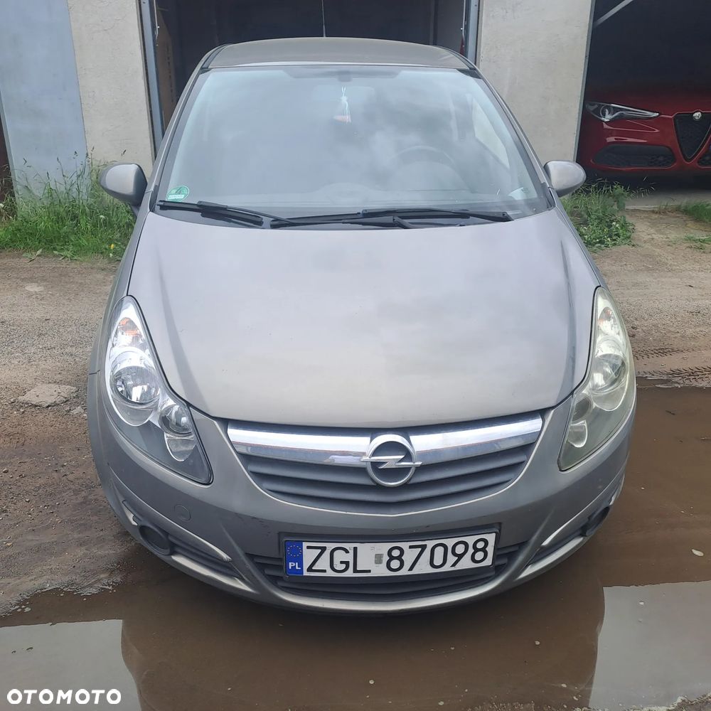 Opel Corsa - 1