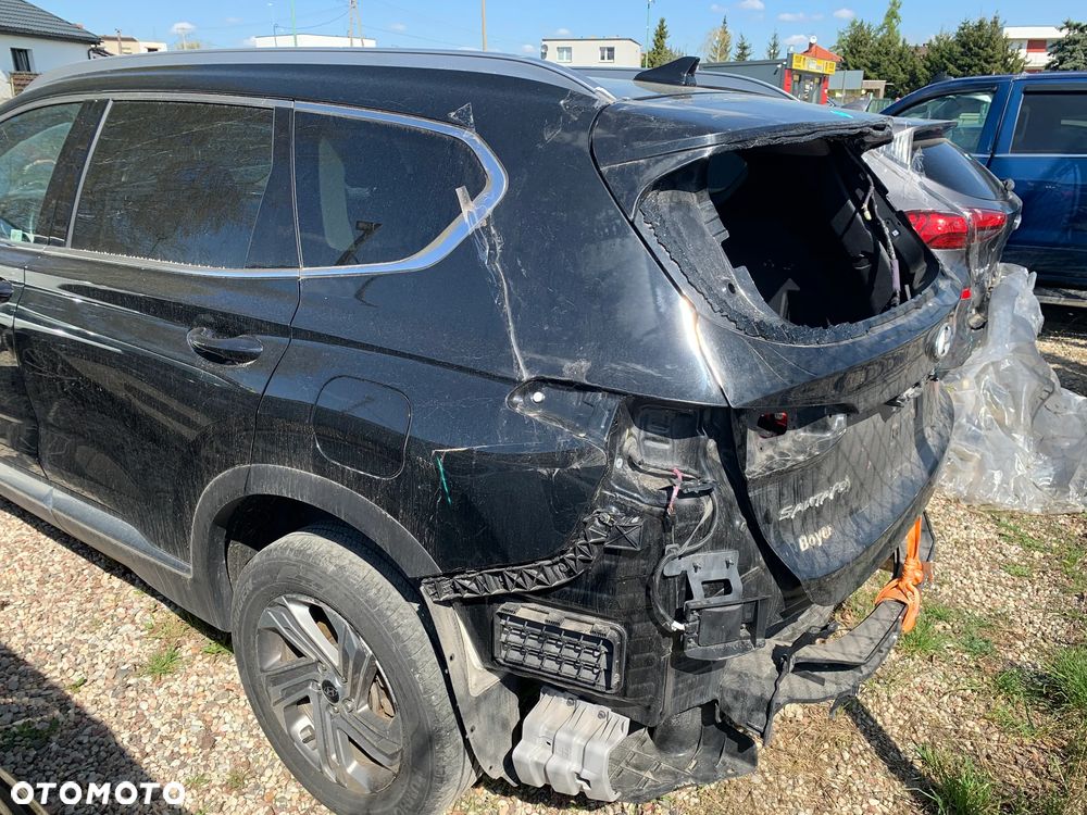 Hyundai Santa Fe - 5