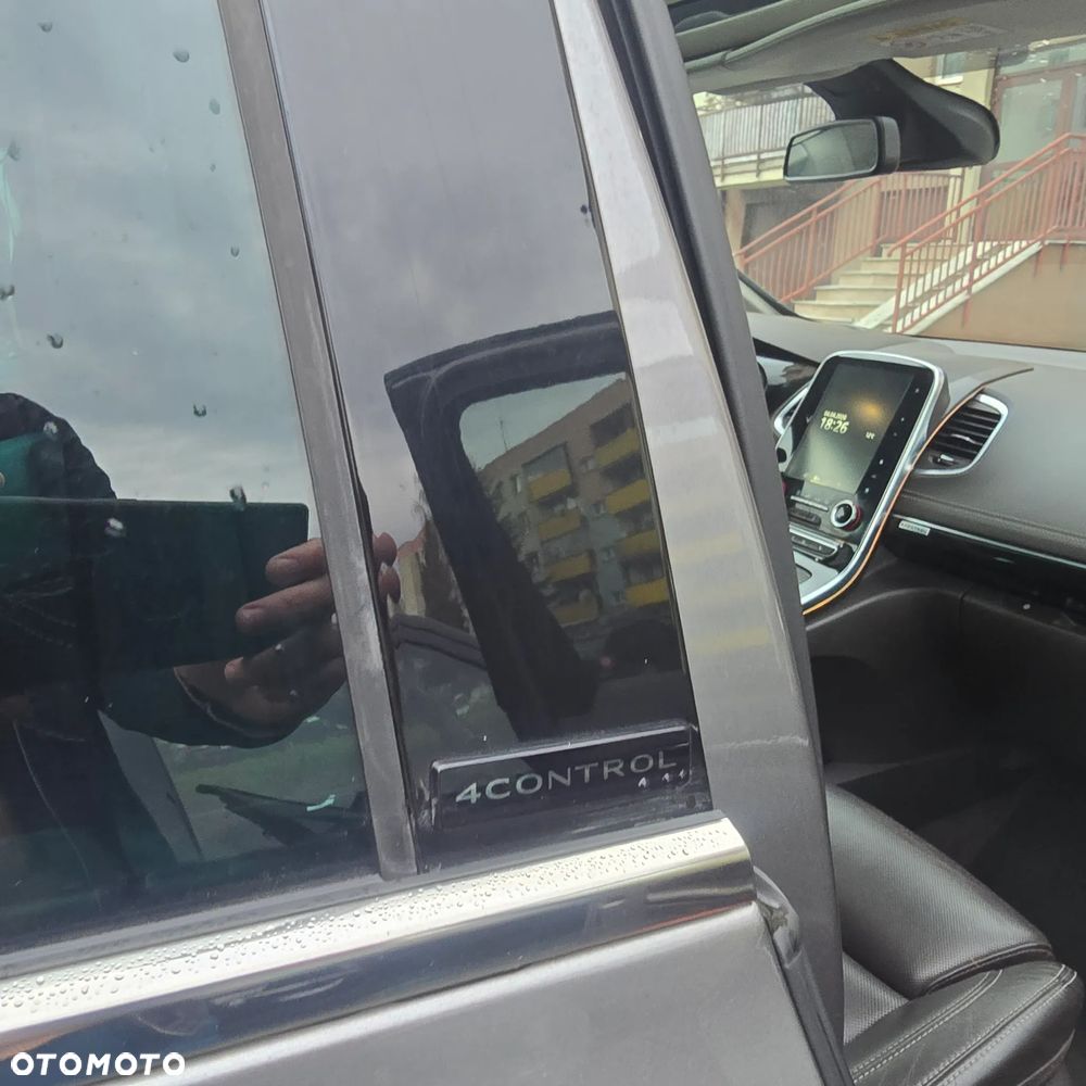 Renault Espace 1.6 TCE Initiale Paris EDC 7os - 6