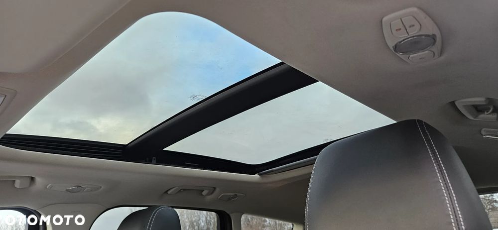 Ford Kuga 2.0 TDCi Titanium S - 14