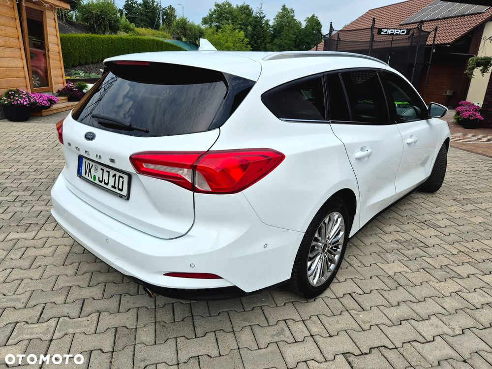 Ford Focus 2.0 EcoBlue Titanium - 5