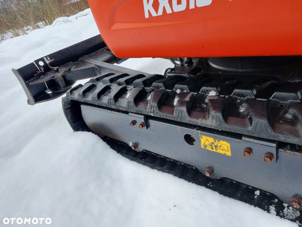 Kubota KX016-4 Koparka Gąsienicowa 2 tony. DEKRA aktualna do 2026r. Rozsuwane Hydr. podwozie! Sprowadzona z Norwegii! Zero luzów i wycieków. Maszyna jak Nowa z Salonu! 2017rok. Pełna Dokumentacja. Gąsienice bez zużycia! Łyżka Skarpowa Nowa! Szybkozłącze! Okazja Tanio! Dodatkowa Linia Hydr. na młot i wiertnice - 8