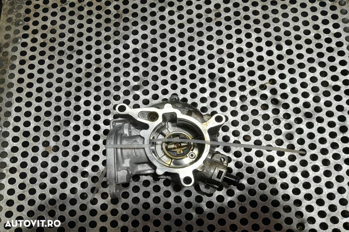 Pompa vacuum mecanica 06J145100B 06J145100B Audi A4 B8/8K [2007 - 201 - 4