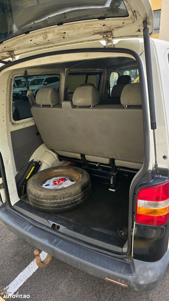 Volkswagen Transporter - 12