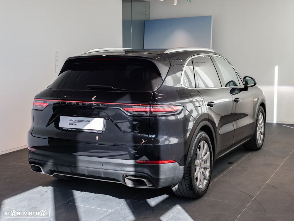 Porsche Cayenne E-Hybrid - 11