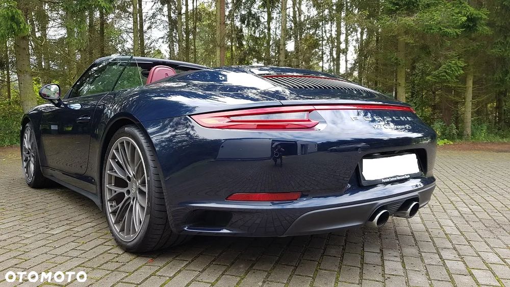 Porsche 911 Carrera 4S PDK - 10