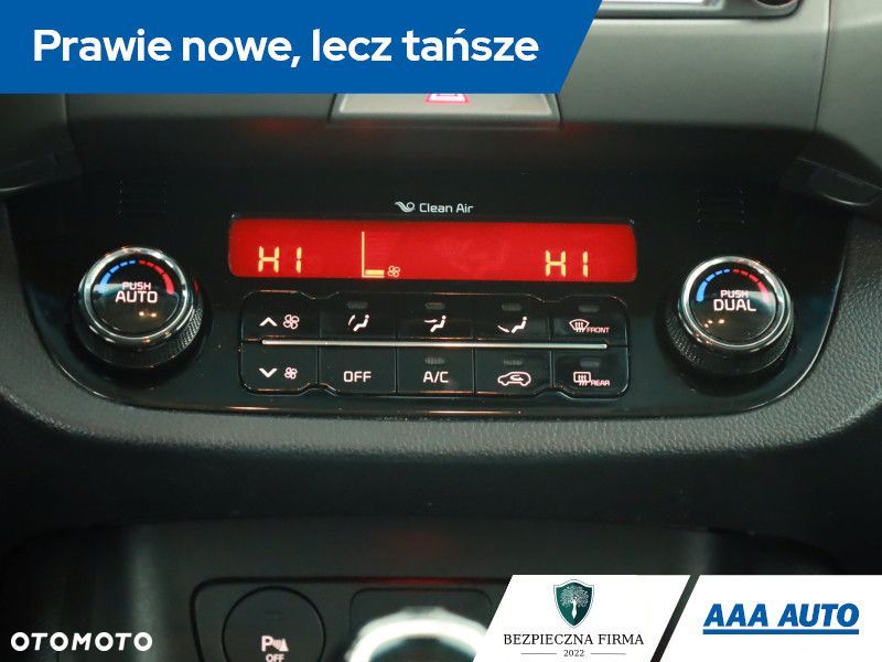 Kia Sportage - 12