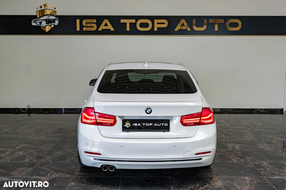 BMW Seria 3 325d Aut. Sport Line - 14