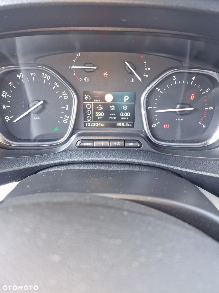 Peugeot Traveller 2.0 BlueHDi Long Business - 28