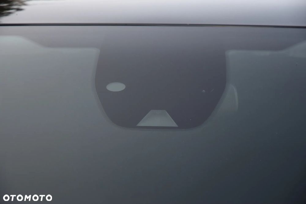 Ford S-Max 2.0 EcoBlue Titanium - 24