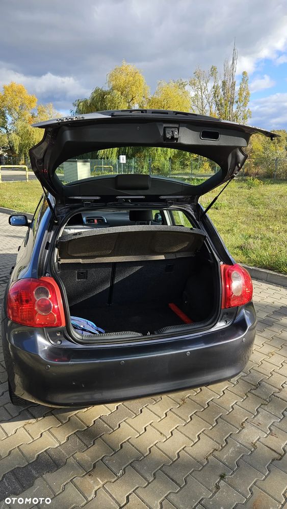 Toyota Auris 1.4 D-4D Luna - 6