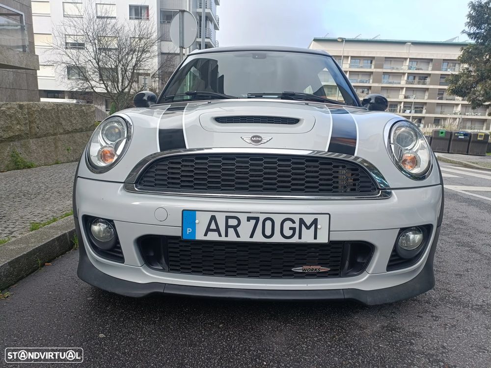 MINI Clubman John Cooper Works - 9