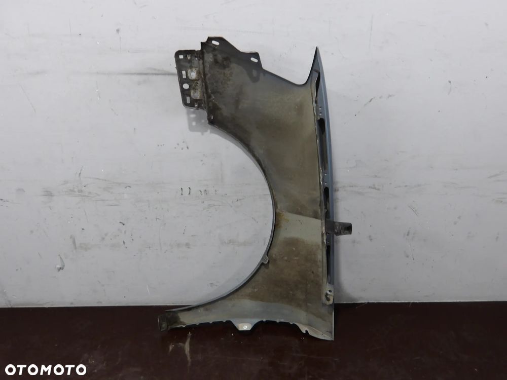 VW PASSAT B6 KOMBI 1.6TDI 2009r. BŁOTNIK PRAWY PRZEDNI - 5