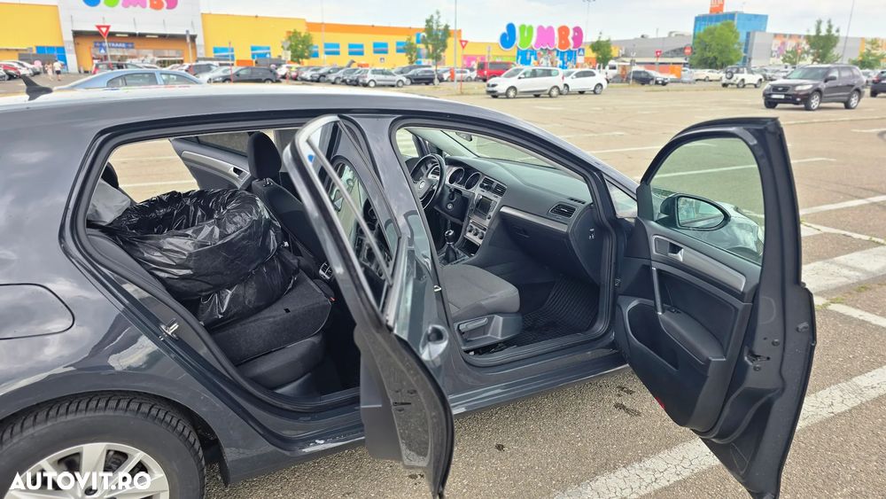 Volkswagen Golf 1.6 TDI BMT Comfortline - 9